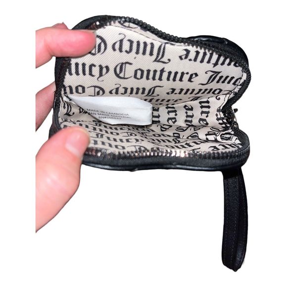 NWT Juicy Couture Glam Heart Zip Wristlet - Black - Picture 5 of 5